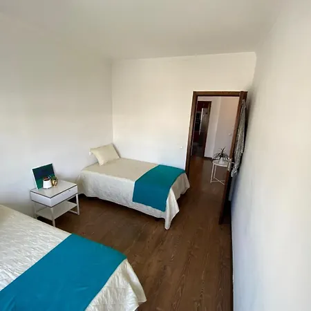 Проживание в семье In Close To Airport